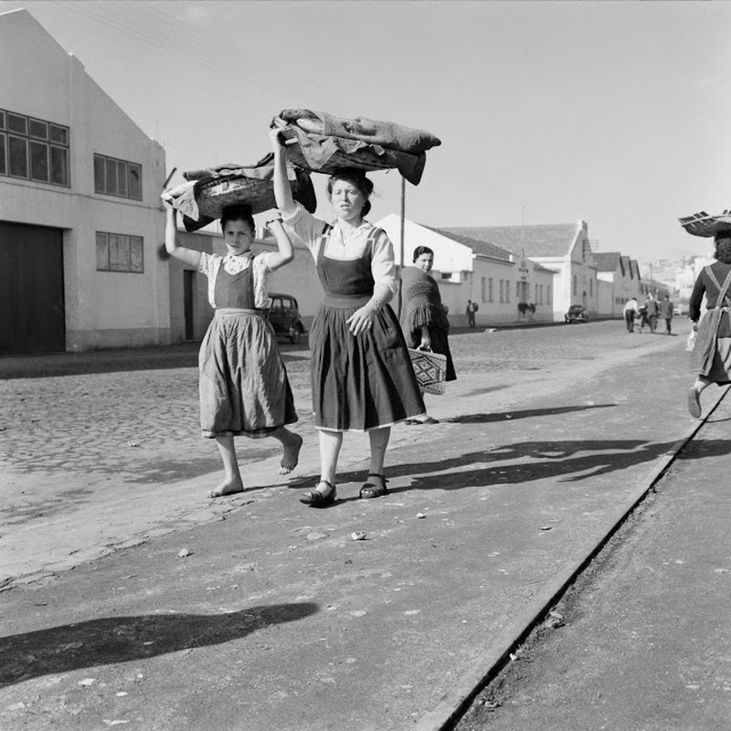 Lang chai o Bo Dao Nha thap nien 1950 qua anh-Hinh-2